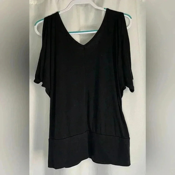 Almost Famous bat wing firework sequins shirt - Picture 3 of 4